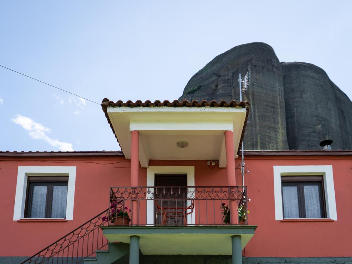 Apartamento Fani'S House Under Meteora Kastraki Exterior foto